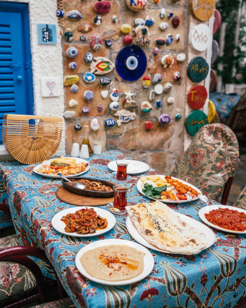 Обед в Каше