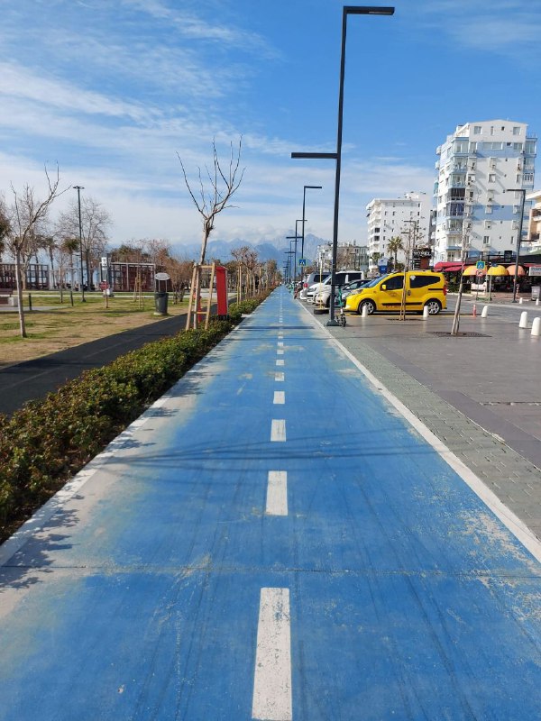 Кафе на набережной